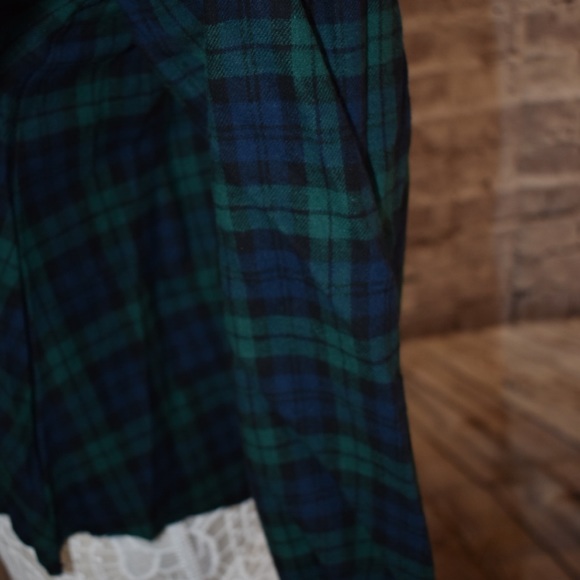 Large Plaid Off Shoulder Top - Picture 5 of 6